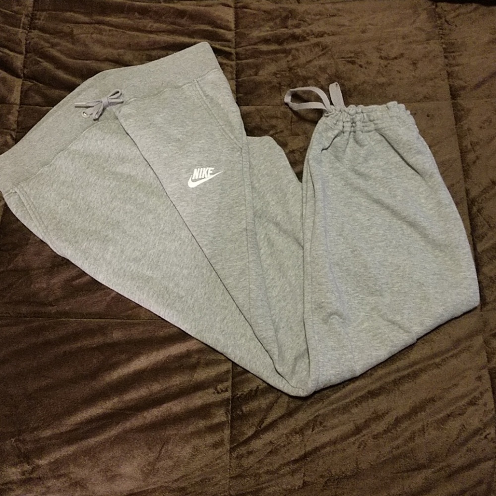 Women's Nike Sportswear Midrise Drawstring CuffPan